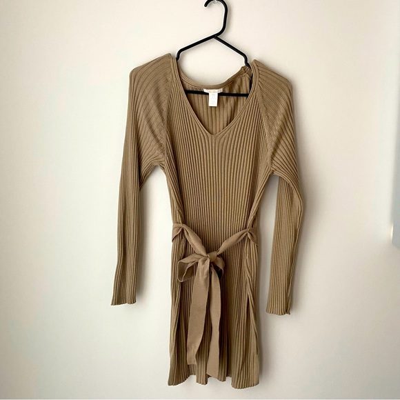 H&M Maternity Ribbed Sweater - Picture 3 of 5